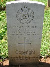 Dar Es Salaam War Cemetery - Price, Alfred